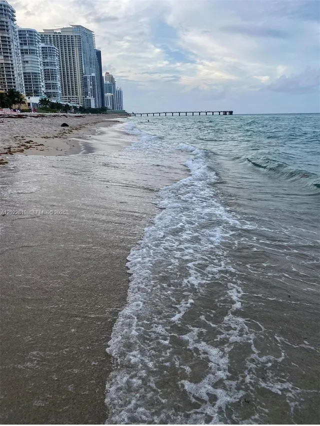 2-bedroom home at 17125 N Bay Road #3609, Sunny Isles Beach
