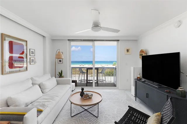 2-bedroom home at 401 Ocean Drive #316, Miami Beach