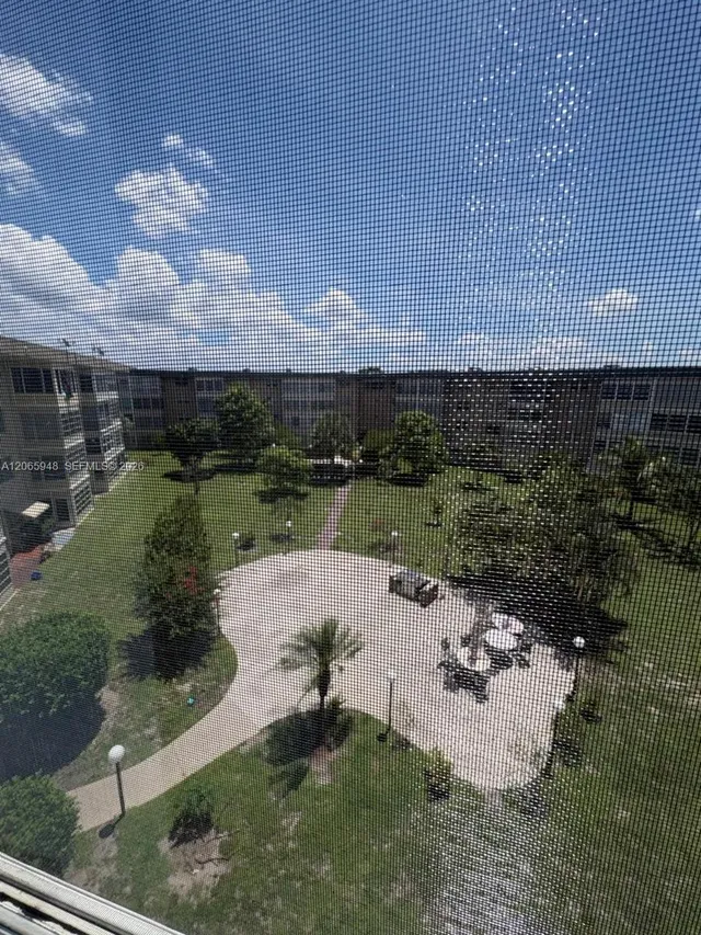 1-bedroom rental at 3091 NW 46th Avenue #407C, Lauderdale Lakes