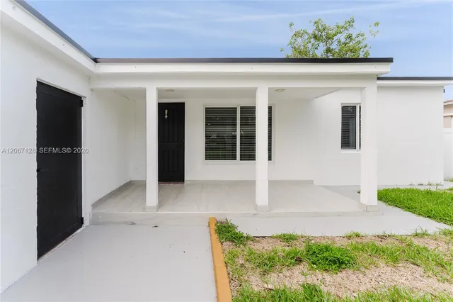 3-bedroom rental at 481 NE 51st Street, Oakland Park