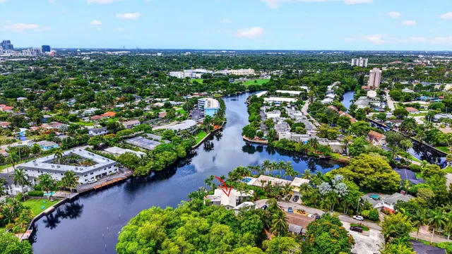 3-bedroom home at 1948 NE 7TH Terrace, Wilton Manors