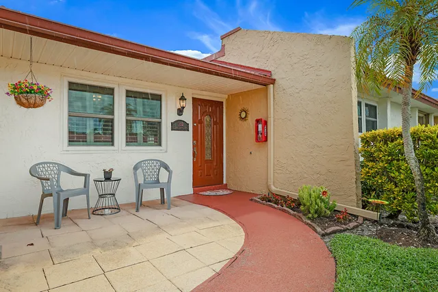 2-bedroom home at 152 LAKE ANNE Drive #152, West Palm Beach