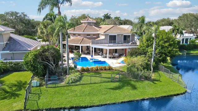 4-bedroom home at 204 CHINOOK Lane, Jupiter