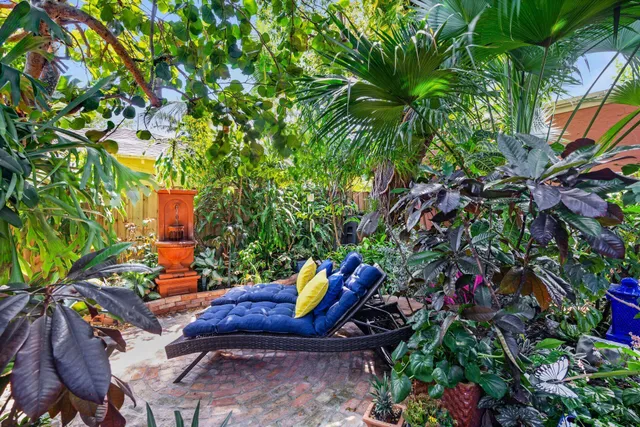 1-bedroom rental at 728 PALM Street, West Palm Beach