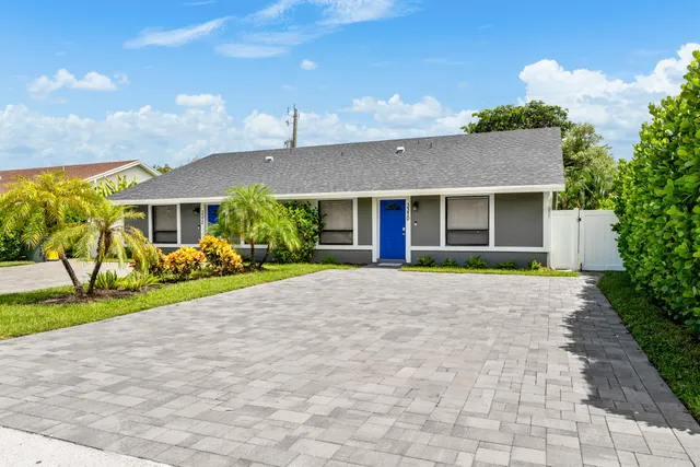 3-bedroom rental at 3370 NE 5TH Drive, Boca Raton