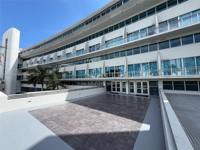 2-bedroom home at 2950 NE 188th Street #316, Aventura