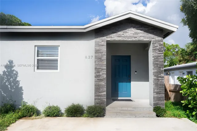 3-bedroom home at 837 NW 14th Way, Fort Lauderdale
