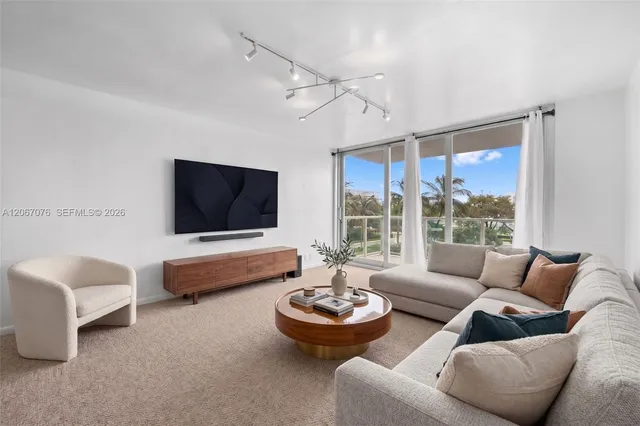 1-bedroom home at 1000 West Avenue #309, Miami Beach