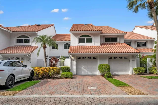 3-bedroom home at 3750 NE 209 Terrace, Aventura