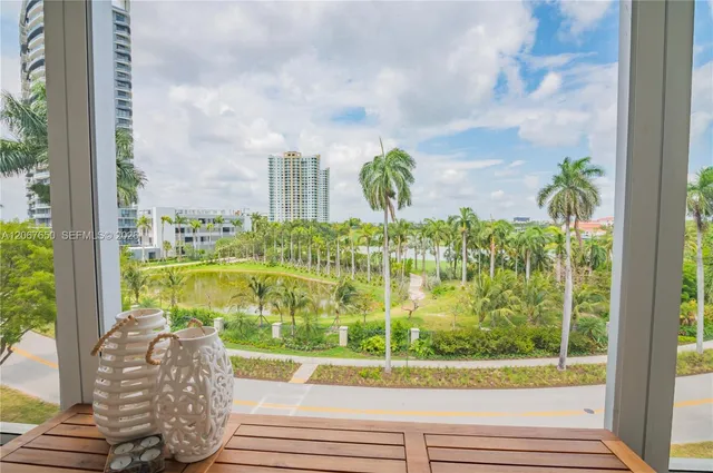2-bedroom home at 200 Diplomat Parkway #519, Hallandale Beach
