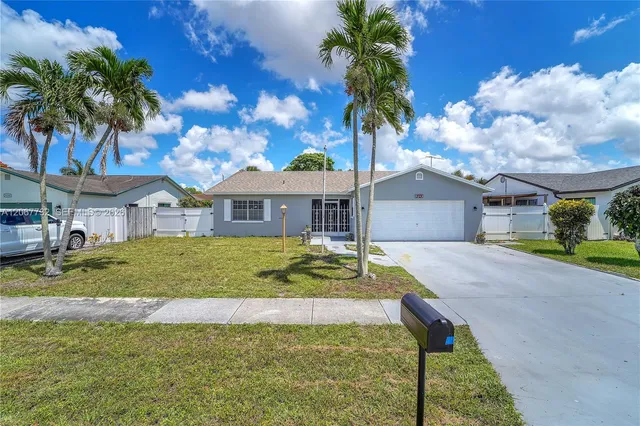 3-bedroom home at 9242 SW 18th Road, Boca Raton