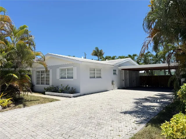 1-bedroom rental at 2220 NE 36th Street #1, Lighthouse Point