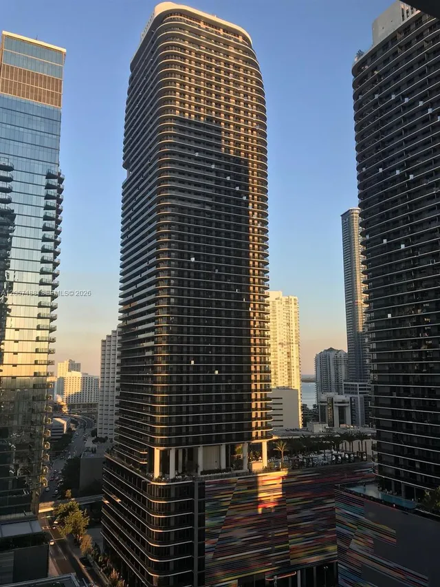2-bedroom rental at 801 S Miami Avenue #1705, Miami
