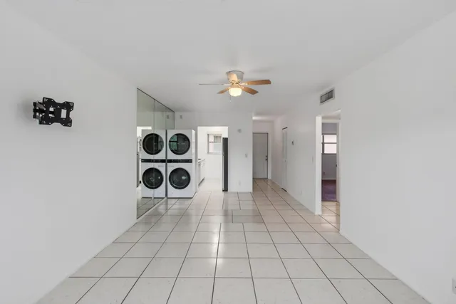 2-bedroom rental at 500 SW 2nd Avenue #211, Boca Raton