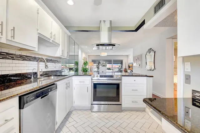 2-bedroom rental at 4070 TIVOLI Court #307, Lake Worth