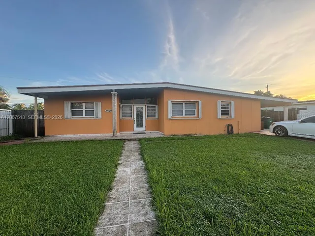 6-bedroom home at 10920 Westwood Lake Drive, Miami