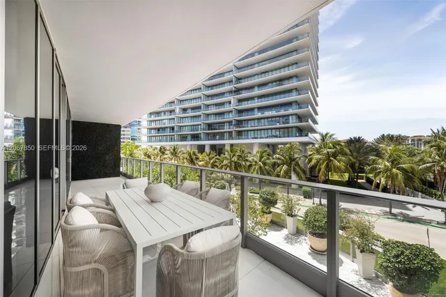 3-bedroom home at 801 S Pointe Drive #301, Miami Beach