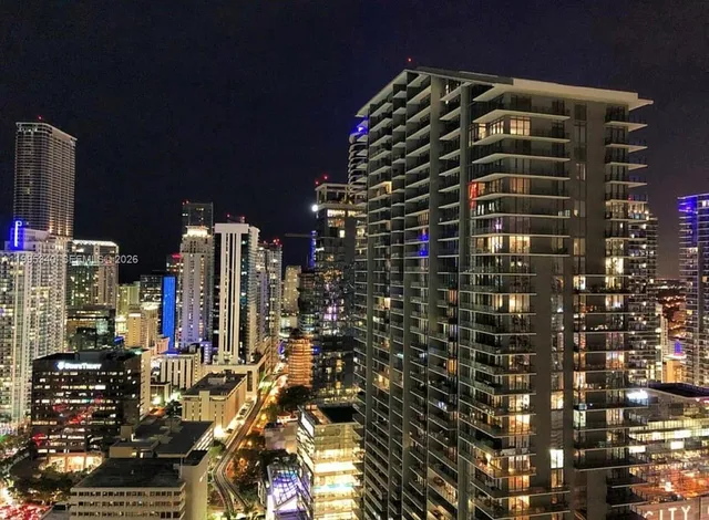 2-bedroom rental at 31 SE 5th Street #1402, Miami