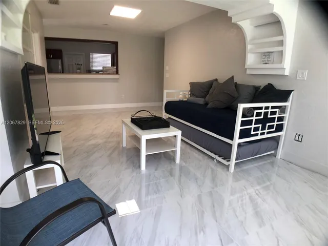 3-bedroom rental at 2111 Monroe Terrace #N/A, Hollywood