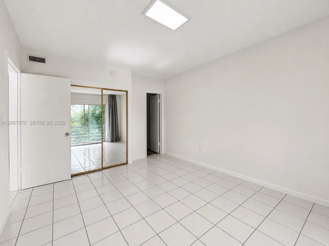 1-bedroom rental at 20200 NE 29th Court #N214, Aventura