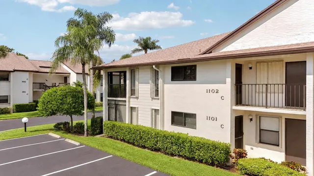 2-bedroom home at 1102 Wingfoot Drive #C, Jupiter