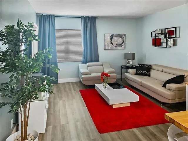 1-bedroom home at 221 SE 9th Avenue #103, Pompano Beach