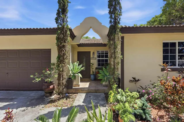 3-bedroom home at 20233 SW 85th Court, Cutler Bay