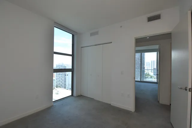 2-bedroom rental at 1100 S Miami Avenue #2207, Miami