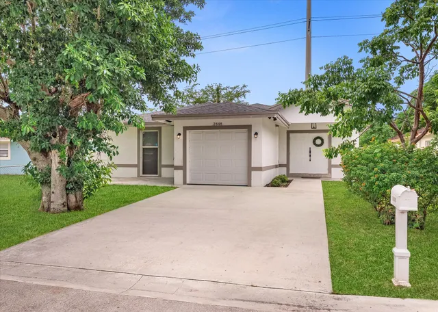 3-bedroom rental at 2848 NW 9th Place, Fort Lauderdale