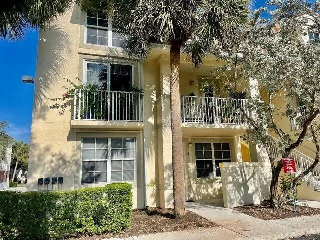 2-bedroom rental at 4736 Chancellor Drive #13, Jupiter