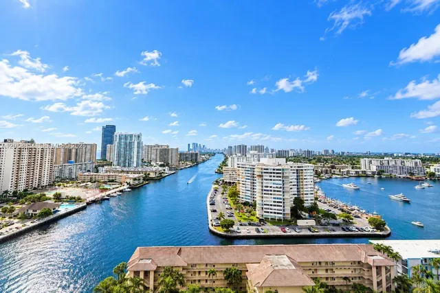 2-bedroom home at 2602 E Hallandale Beach Boulevard #R1905, Hallandale Beach