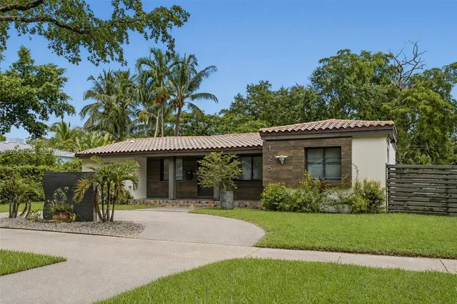 3-bedroom home at 125 NE 107th Street, Miami Shores
