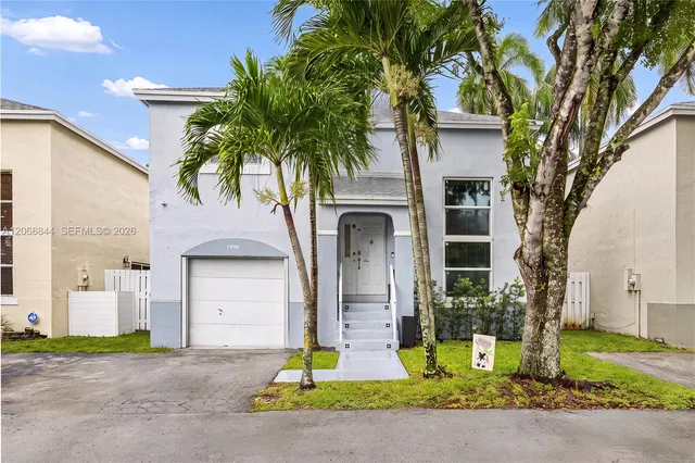 4-bedroom home at 7216 SW 44th Court, Davie