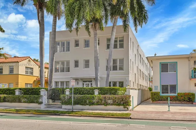 2-bedroom home at 1027 Pennsylvania Avenue #201, Miami Beach