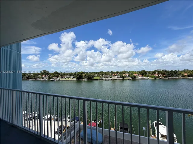 2-bedroom rental at 5838 Collins Avenue #4A, Miami Beach