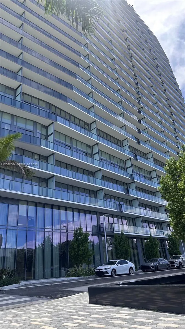 1-bedroom rental at 1170 E Hallandale Beach #803, Hallandale Beach