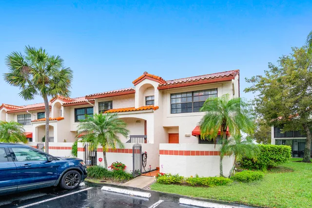 3-bedroom home at 312 Liberty Court, Deerfield Beach