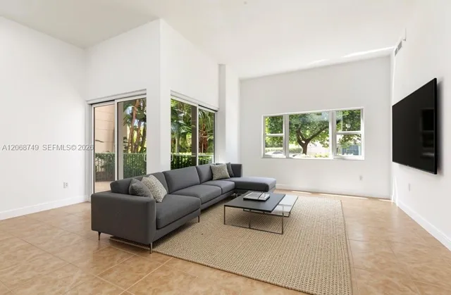 3-bedroom home at 19900 E Country Club Drive #104, Aventura