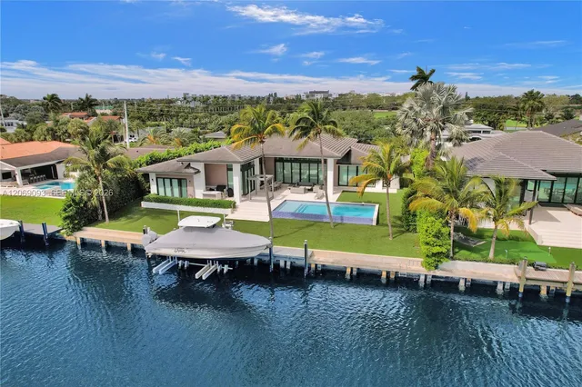 5-bedroom home at 1651 Diplomat Parkway, Hallandale Beach