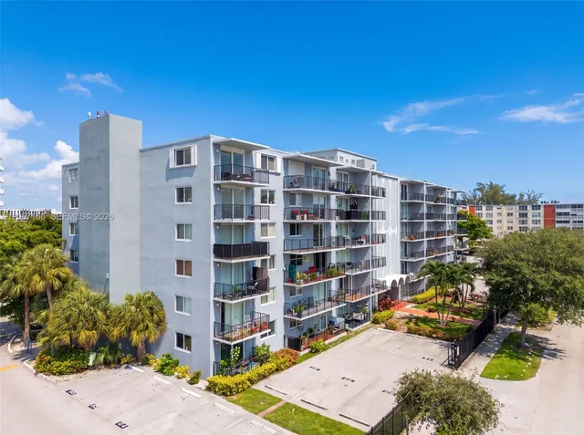 2-bedroom home at 12500 NE 15th Avenue #306, North Miami