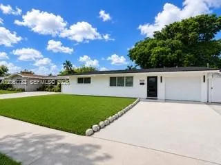 3-bedroom home at 8600 Taft Street, Pembroke Pines