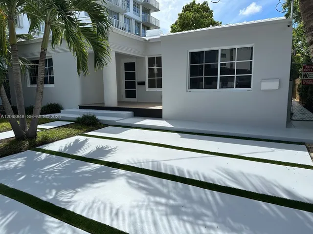 3-bedroom rental at 7820 Carlyle Avenue, Miami Beach