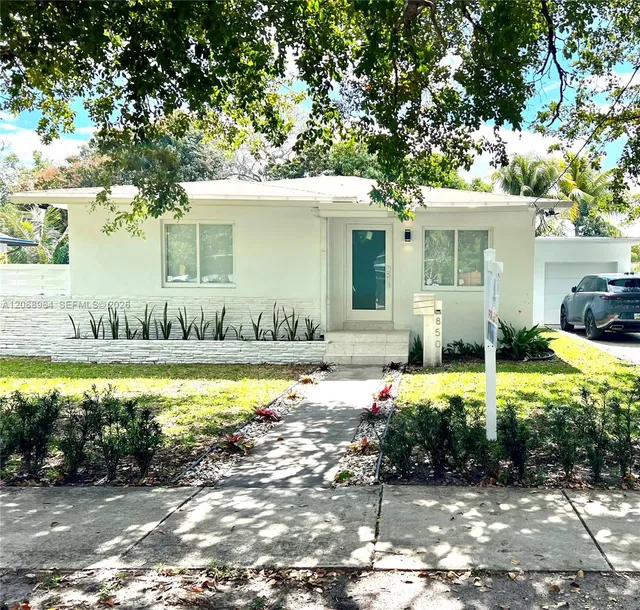 3-bedroom rental at 850 NE 127th Street, North Miami