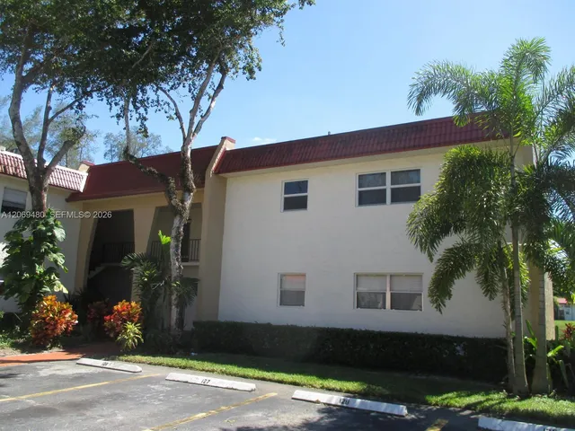 1-bedroom rental at 212 Lake Frances Drive #1, West Palm Beach
