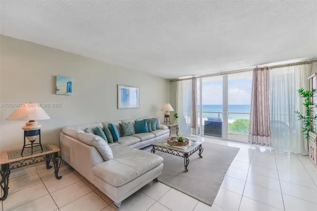 2-bedroom rental at 5601 Collins Avenue #512, Miami Beach