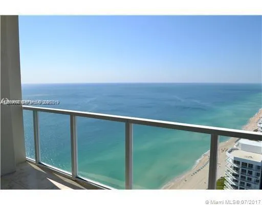2-bedroom rental at 16699 Collins Avenue #3109, Sunny Isles Beach