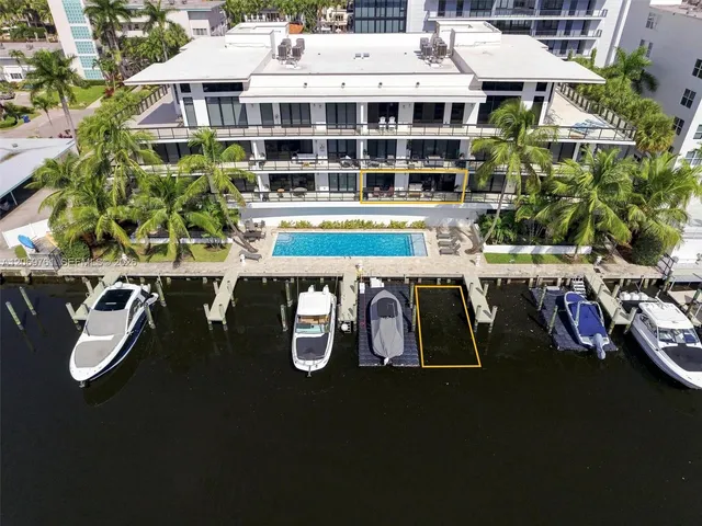 3-bedroom rental at 161 Isle Of Venice Drive #202, Fort Lauderdale
