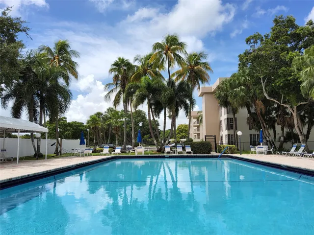 3-bedroom home at 3151 S PALM AIRE Drive #301, Pompano Beach