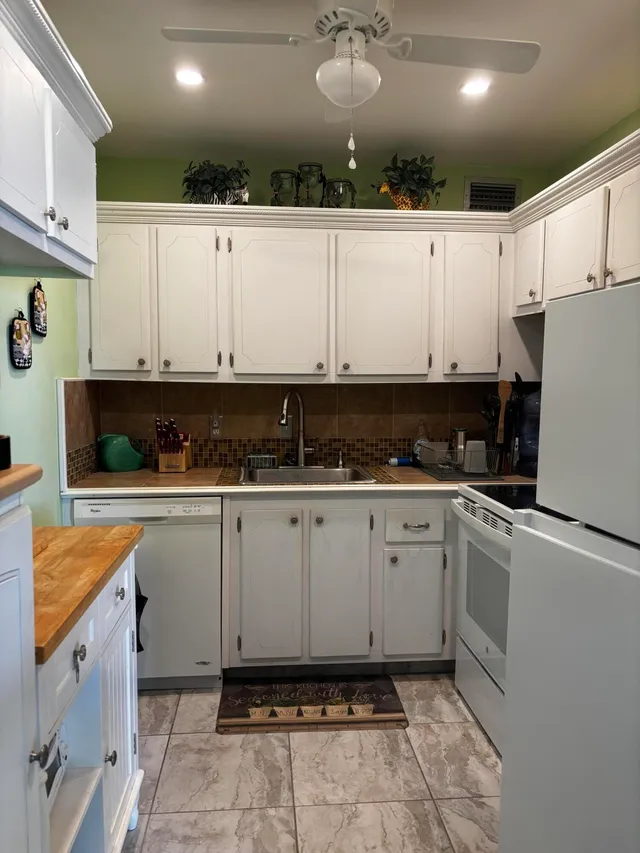 2-bedroom home at 310 CHATHAM O #310, West Palm Beach