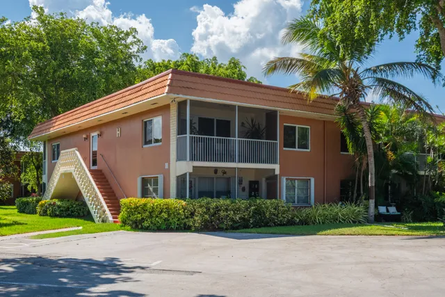 2-bedroom home at 1920 NE 1ST Terrace #212H, Wilton Manors